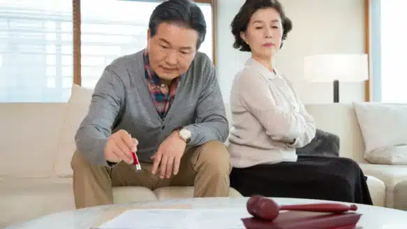 5 Mistakes People Make When Choosing a Family Lawyer And How to Avoid Them