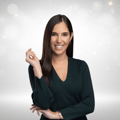 Samantha Shatz is a partner in the medical malpractice group at Howie, Sacks & Henry LLP and one of the best medical malpractice lawyers serving Oakville,